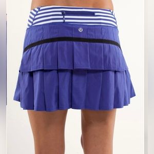 Lululemon pace setter skirt, size 4